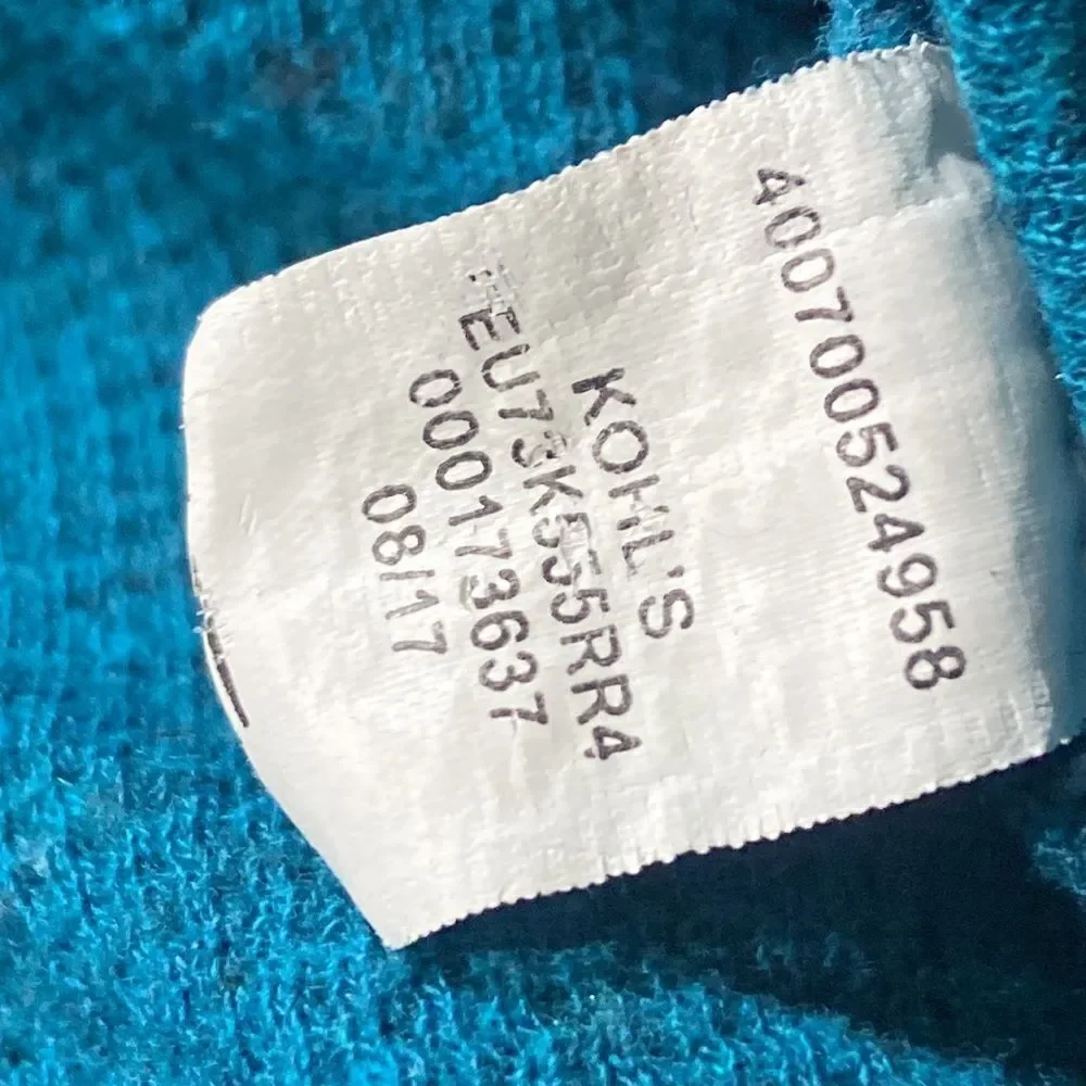 10/$50 Urban Ultimate Thermal Boy Shirt Size M